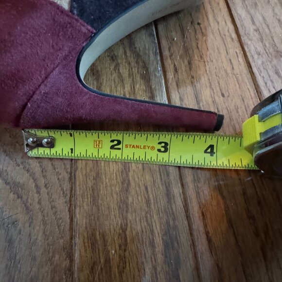 Vince Camuto color block suede heel Size 8 - Picture 16 of 16